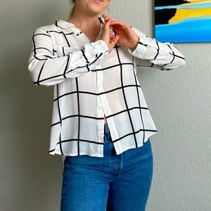 Leigh Button down Blouse